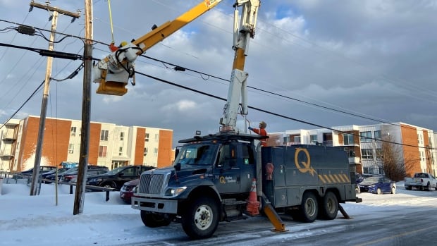 Thousands in Canada still with no power, face travel woes days after storms