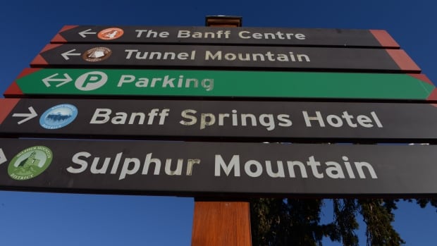 Banff ready to meet with Parks Canada to tackle congestion to Sulphur Mountain, and on town roads