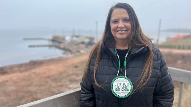 Lennox Island to fish 1,000 lobster traps off P.E.I.’s North Shore, with or without DFO signoff