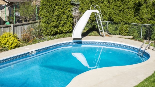 Drownings of 2 Ontario children prompt warnings on pool safety. Here’s what you need to know