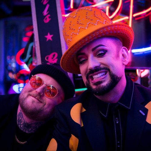 The Lottery Winners singer was ‘panicking in his boxers’ after accidentally hanging up on Boy George