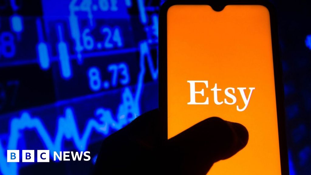 Etsy U-turn in row over withholding sellers’ money