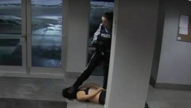 Kelowna RCMP officer who assaulted student during wellness check won’t serve jail time