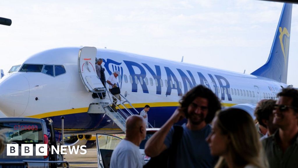 Ryanair: How a budget airline took off on TikTok