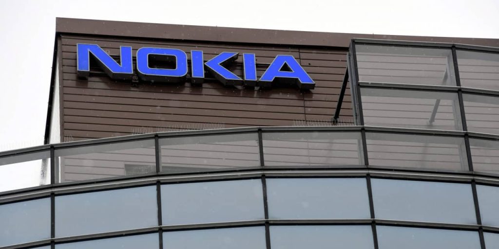 : Nokia cuts margin guidance a week after losing AT&T contract