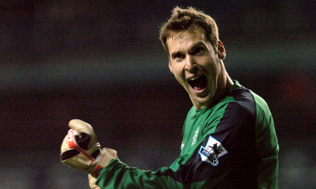 Neuer the trailblazer and Grobbelaar the maniac in Johnny Nic’s top 10* goalkeepers