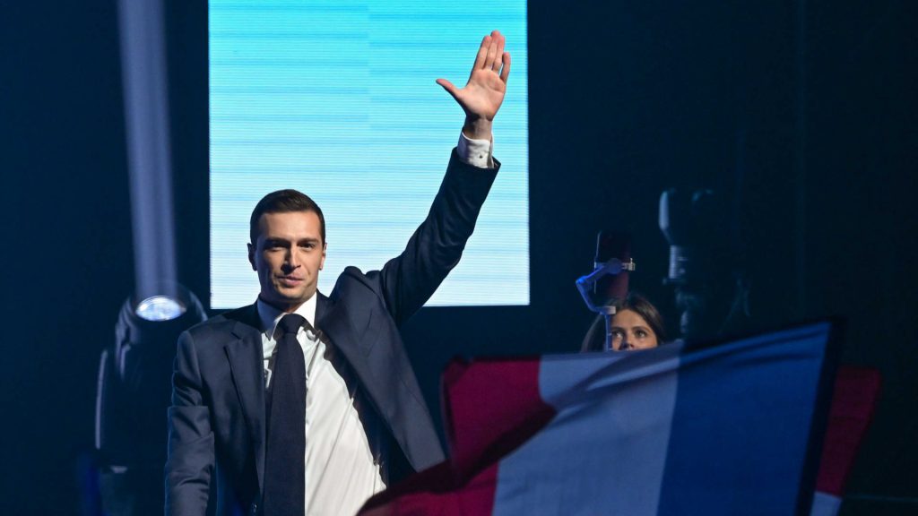 Far right makes strong gains in EU elections as center holds majority