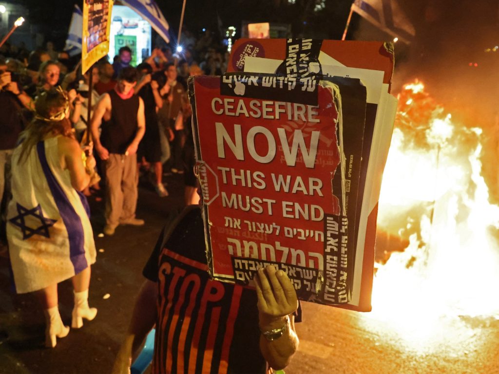 ‘All of the rats in the Knesset’: Mass antiwar protest in Israel